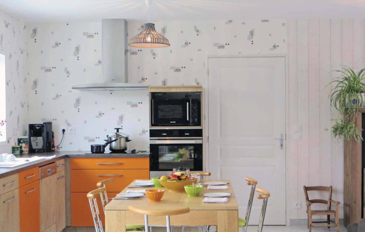 Lovely Home In Brain-Sur-Alonnes Екстериор снимка